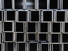 Уголки из нержавеющей стали, оцинкованные, алюминиевые. Фотография №3